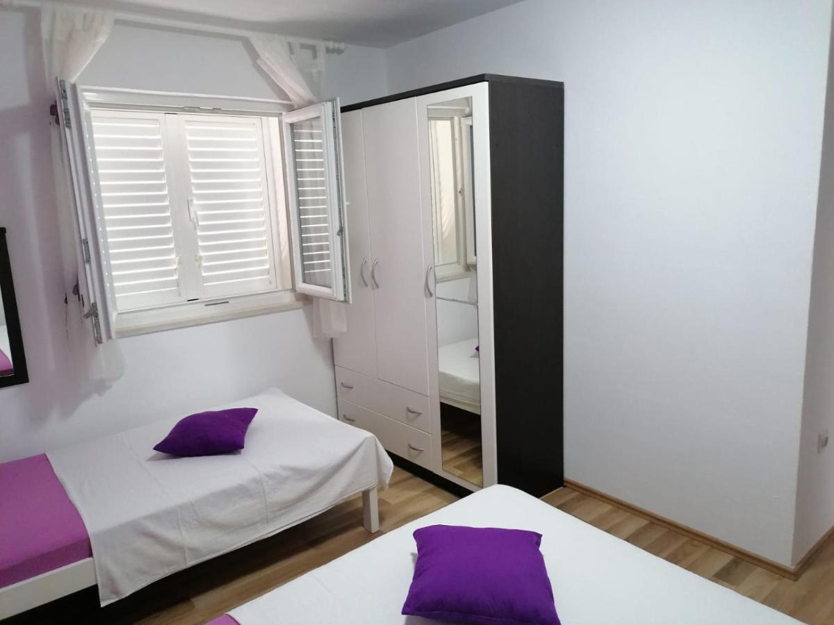 Apartment Slavica Trogir Exteriör bild