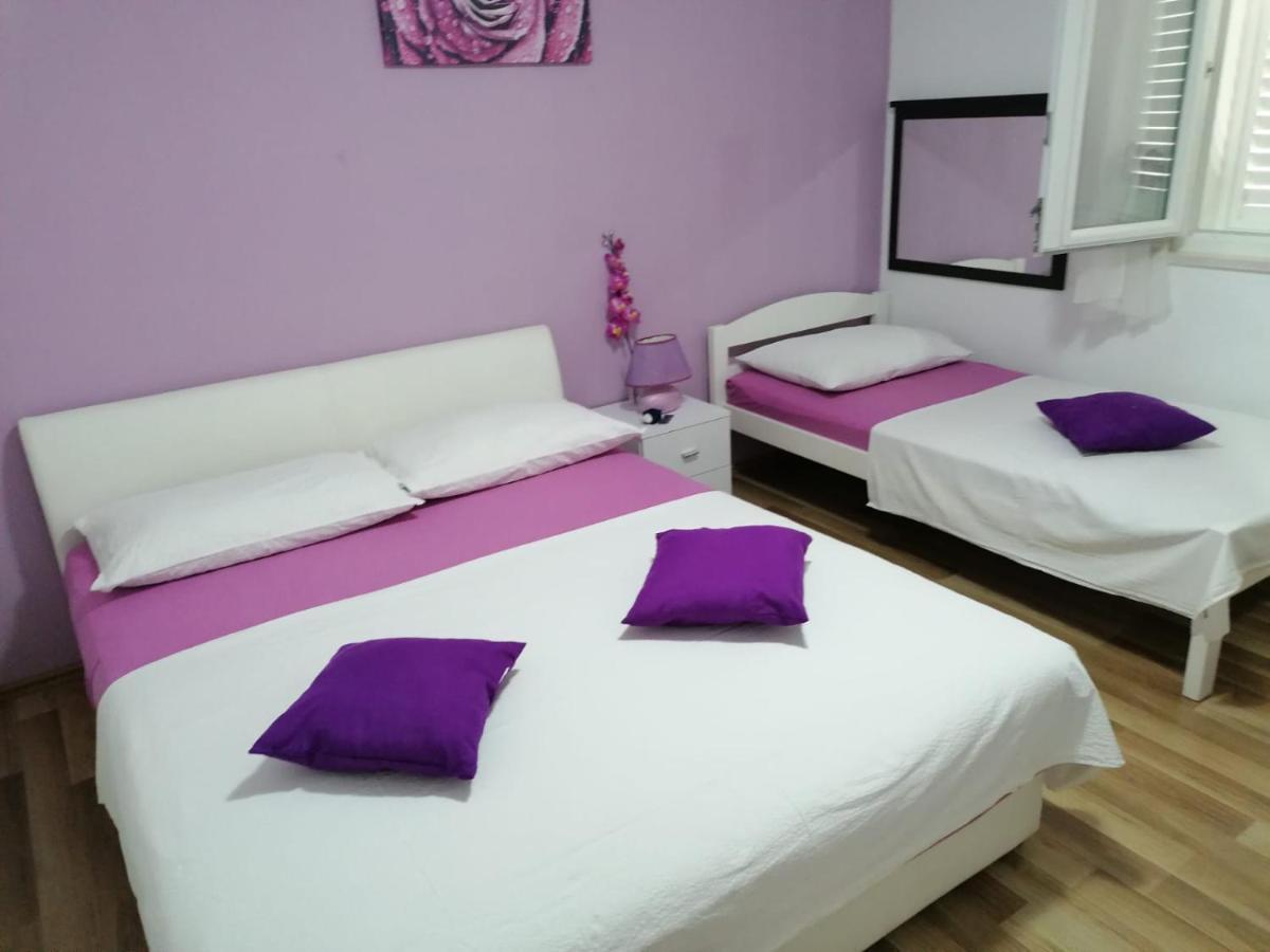 Apartment Slavica Trogir Exteriör bild