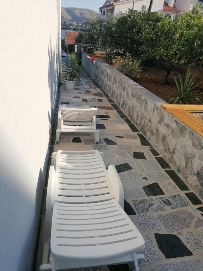Apartment Slavica Trogir Exteriör bild